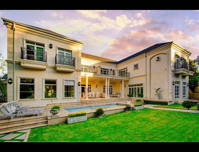 6 BEDROOM HOUSE FOR SALE IN BRYANSTON